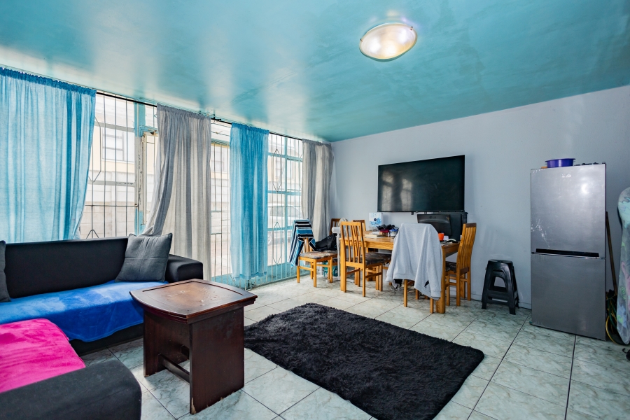 2 Bedroom Property for Sale in Oakdene Western Cape